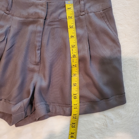 Forver 21 Charcoal Gray Shorts - Picture 3 of 7